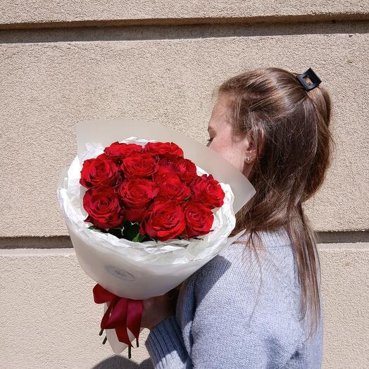 Букет из 11 красных роз (Кенийская)