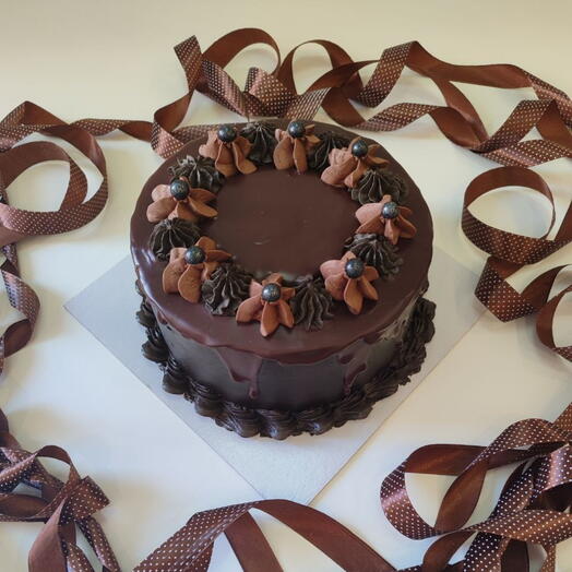 Ultra Chocolate Cake