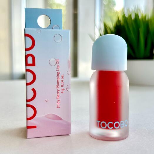 Охлаждающее масло-плампер для губ Tocobo Juicy Berry Plumping Lip Oil Glam Max