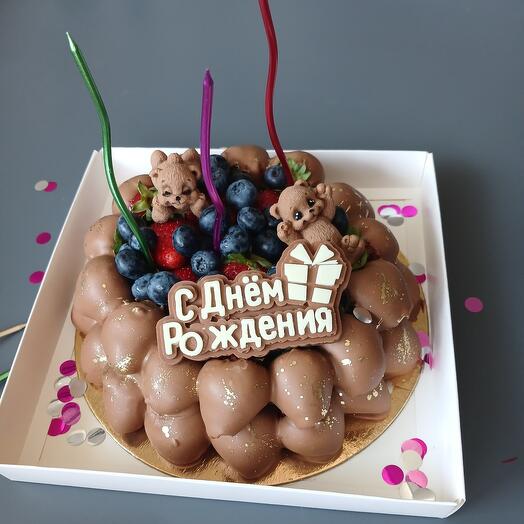 Торт из клубники "Happy birthday "