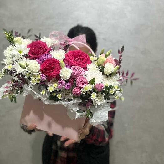 Яркая сумочка с цветами 💕