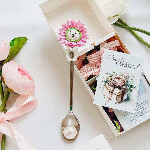 Оригинальный подарок ребенку Зайка-цветочнк»