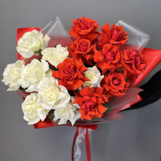 Букет Раффаэлло из французских роз