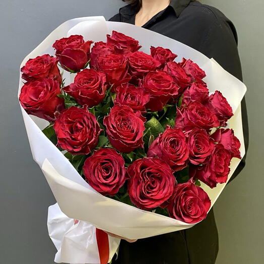 Красное в белом (40 см)
