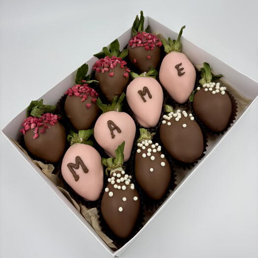 Клубника в шоколаде для Мамы ( 12 ягод ) 🍓