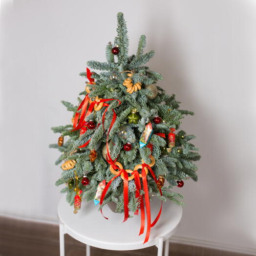 Елка 60см из нобилиса с декором в русском стиле