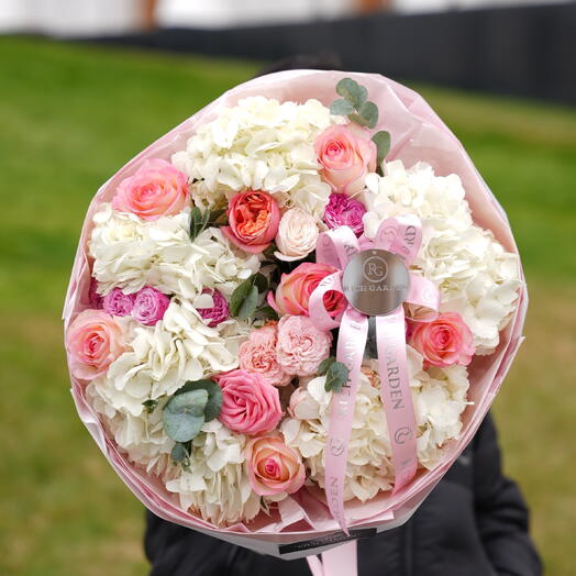 Белый и розовый микс букет 💐