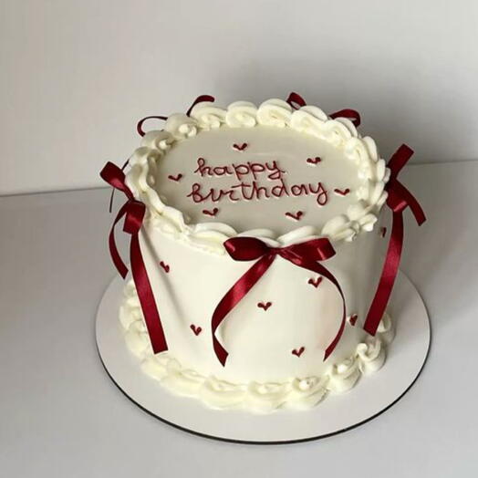 Торт Happy Birthday с лентами ламбет
