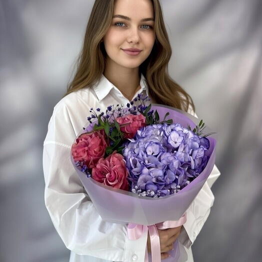 Pink hydrangea with peony-like roses country blue