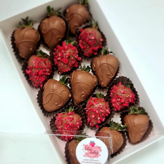 15 Клубник в шоколаде