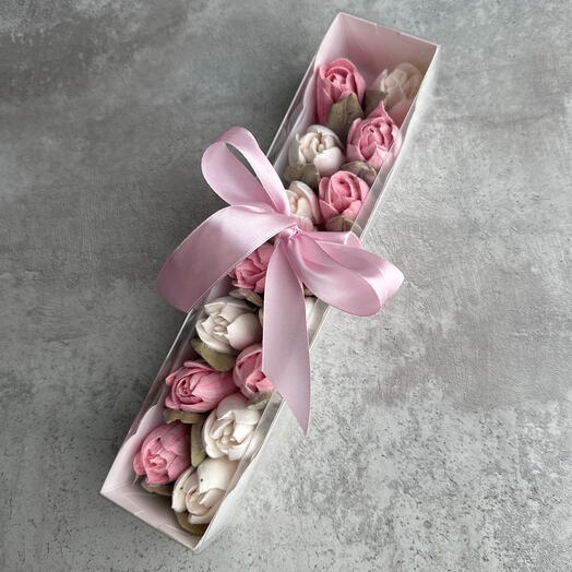 Зефирные цветы в пенале 27см