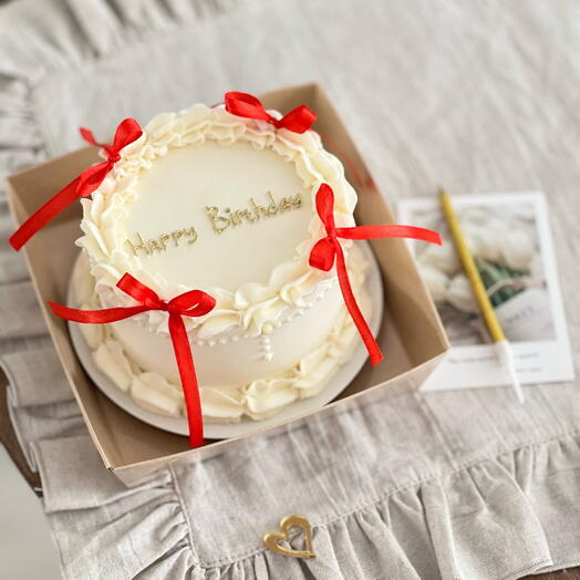 Pastel de Bento Lambeth con arcos para Cumpleaños