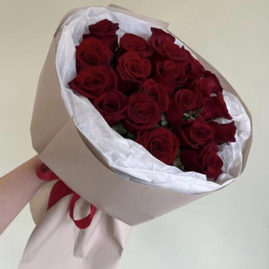 Букет из красных роз