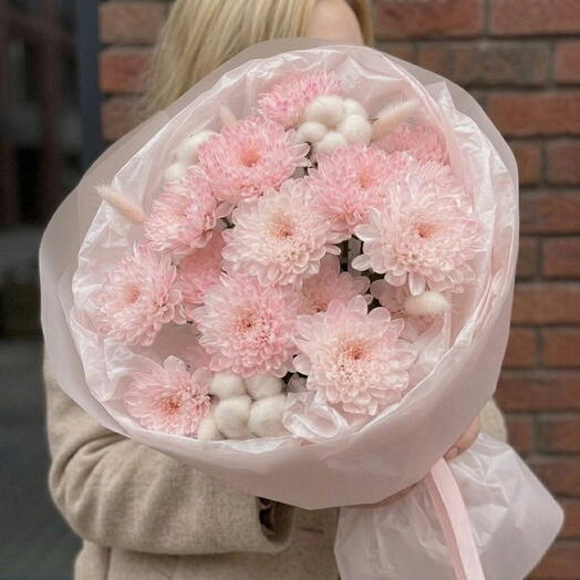 Букет из розовой хризантемы, хлопка и лагуруса🌸