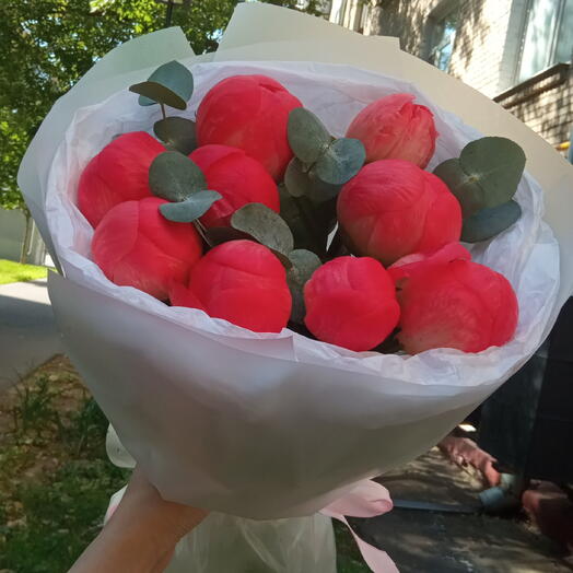 Пионы с эвкалиптом 💞