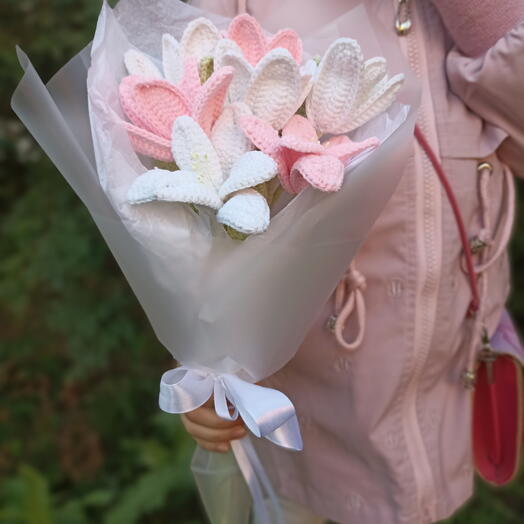 Букет вязаных тюльпанов 🌷
