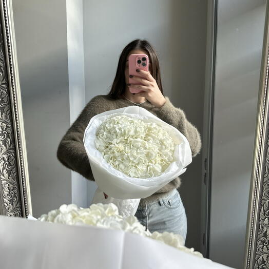 Монобукет из белых гортензий 3 шт