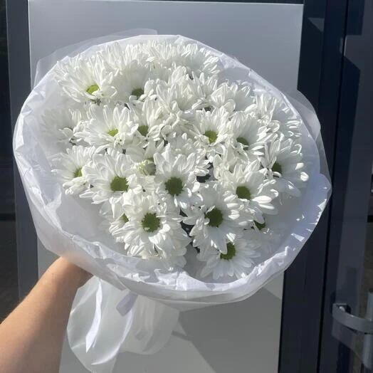 Букет из 5 ромашковых хризантем