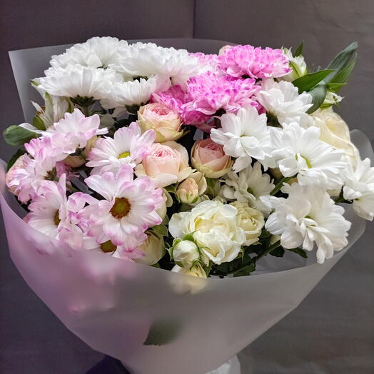 Букет с кустовой розой и хризантемой 🌹🌸