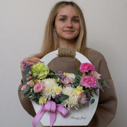 Композиция «Радость в лепестках»