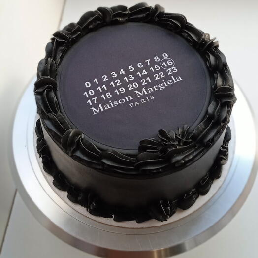 Торт Maison Margiela