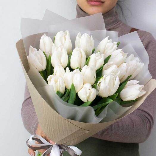 Bouquet of tulips