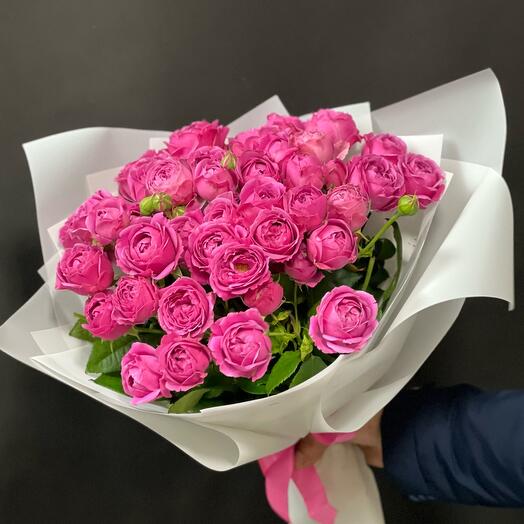 Пионовидные кустовые розы 19
