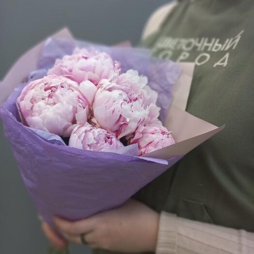 Pink peonies