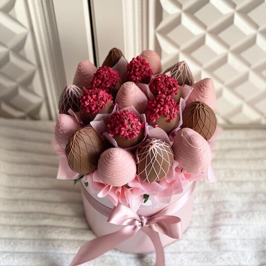 Ramo de fresas cubiertas de chocolate