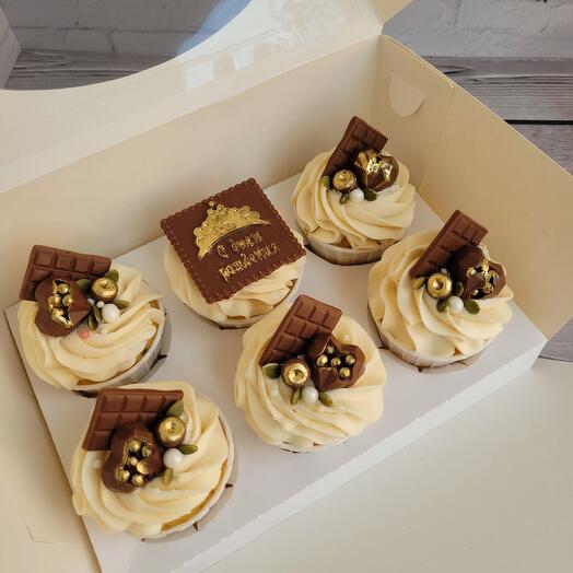 Cupcakes de vainilla con chocolate