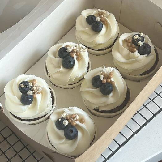 6pcs Cupcakes for Mom's birthday