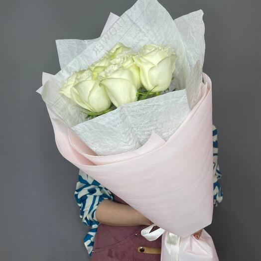 Букет-презент💐 из 9 белых роз