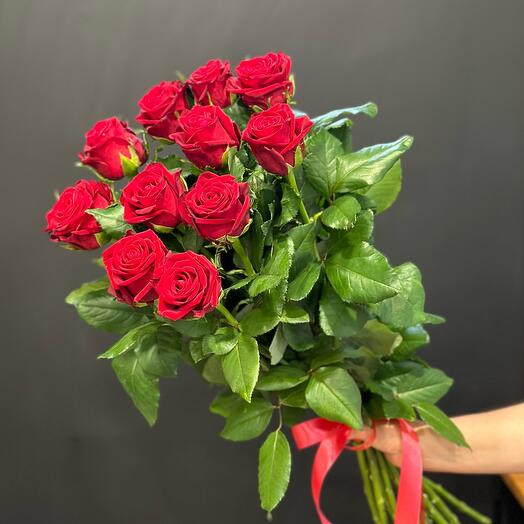 Букет из 11 красных роз 🌹