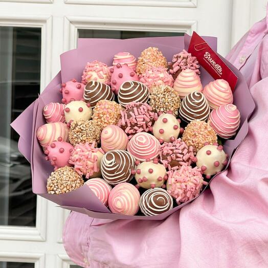 Букет из клубники в шоколаде Candy 35 шт