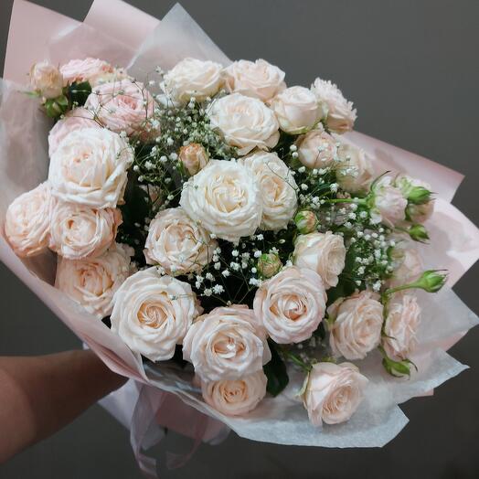 Peony-shaped roses🤍