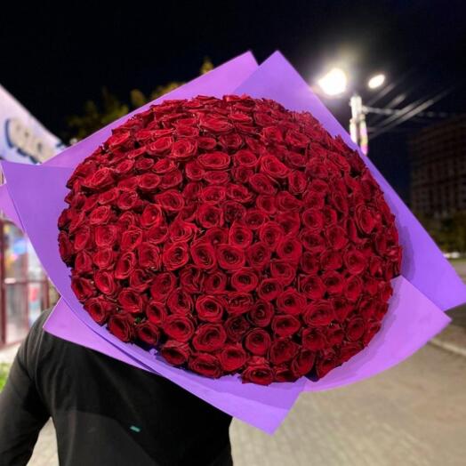 Букет из 201 красной розы