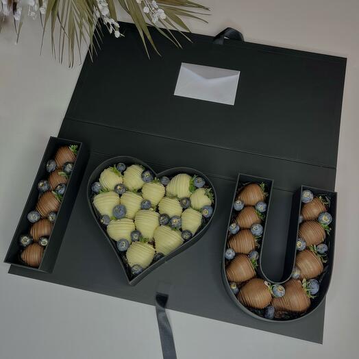 Клубника в шоколаде I Love U