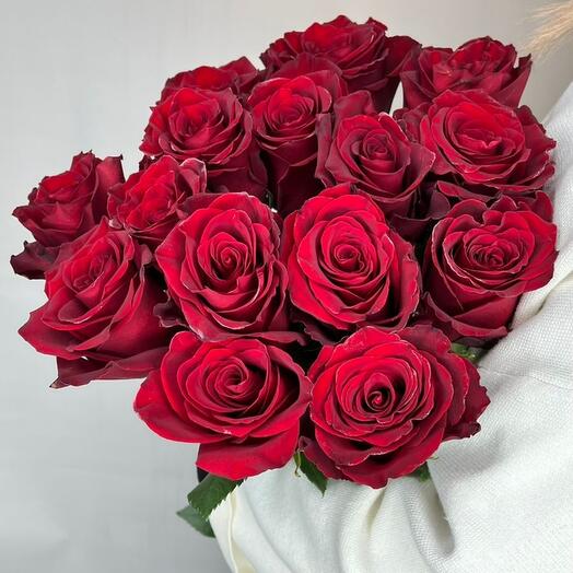 Букет из 15 бордовых роз