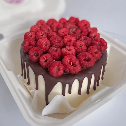 Бенто-торт с малиной