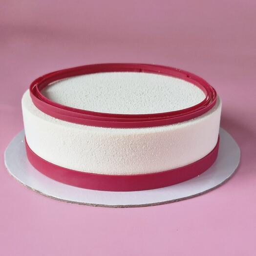 Муссовый торт Манго-маракуйя с декором