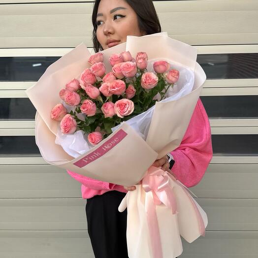 Букет нежных кустовых 2