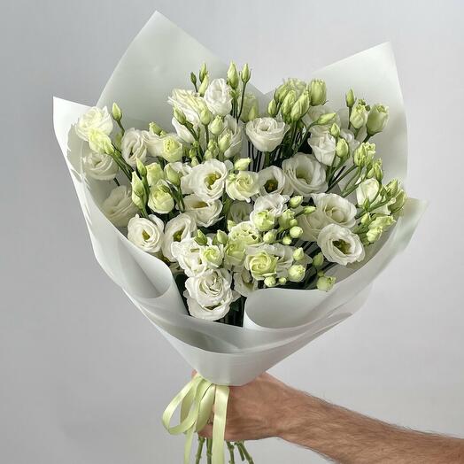 Букет «Снежный барс» из 9 белоснежных эустом