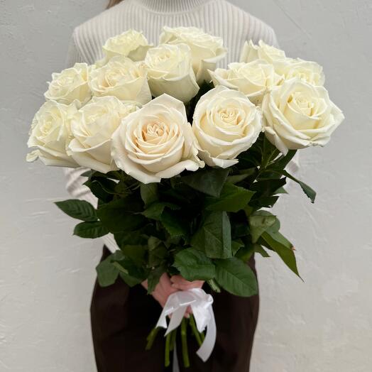 Mono bouquet of 15 white roses 50-60 cm