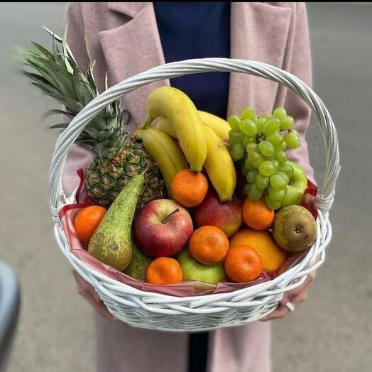 Корзина фруктами1