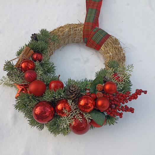 Венок новогодний "Яркий красный"