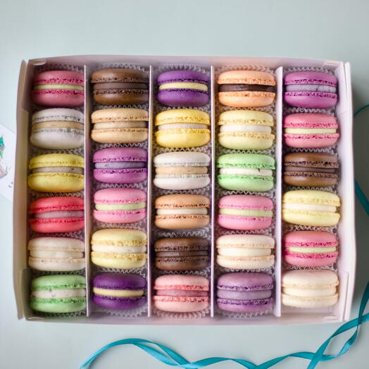 Colorful Macaron 30 pieces