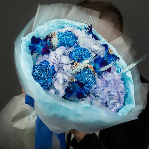 Авторский букет "Blue sunset 💙" с гортензией и озатамнусом