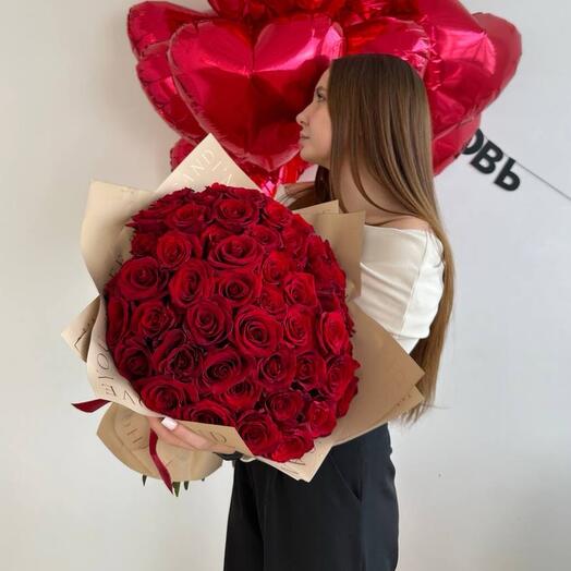 51 алая Роза «Мечта» 🌹