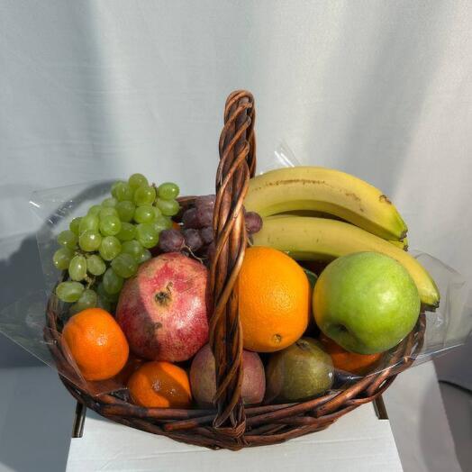 Корзина с фруктами «Витаминка»