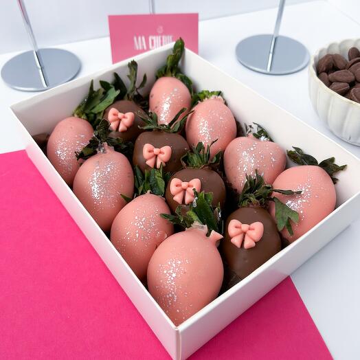 Набор клубника  в шоколаде, набор «Розовое мерцание», любимой девушке, 12-15 ягод